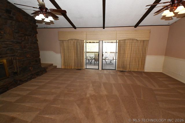 24044 W Flint Ridge Lane, Park Hill, OK 74451