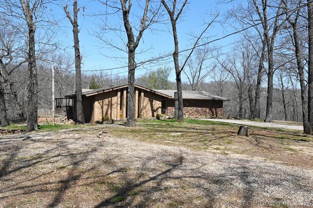 24044 W Flint Ridge Lane, Park Hill, OK 74451