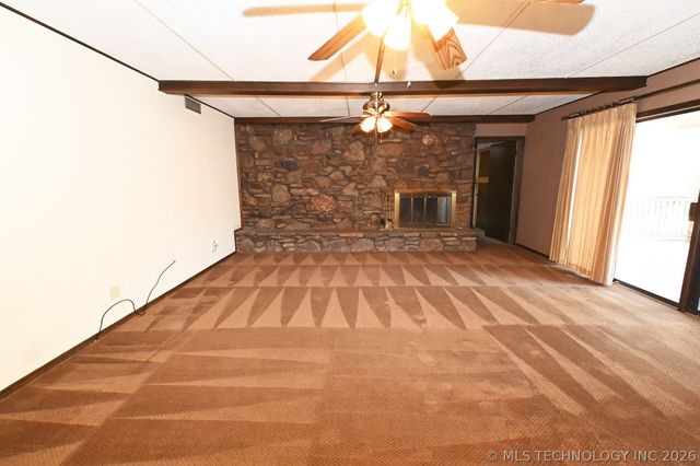 24044 W Flint Ridge Lane, Park Hill, OK 74451