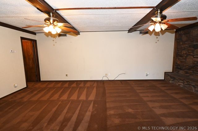 24044 W Flint Ridge Lane, Park Hill, OK 74451