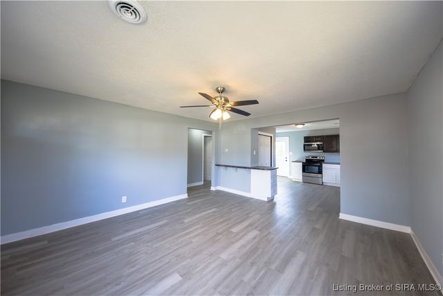 491 W Cross Street, Austin, IN 47102