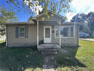 491 W Cross Street, Austin, IN 47102