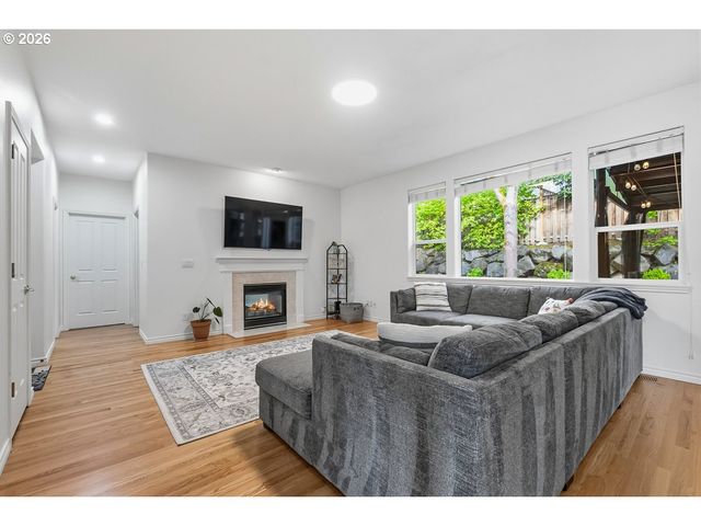 12110 Sw JAEGER Ter, Beaverton, OR 97007