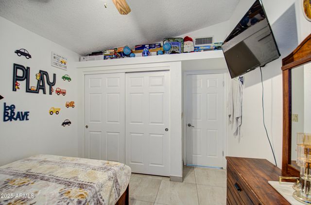 8021 W CHARTER OAK Road, Peoria, AZ 85381