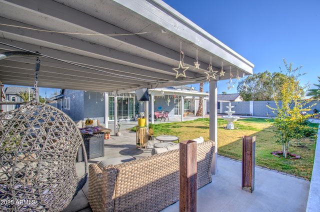 8021 W CHARTER OAK Road, Peoria, AZ 85381