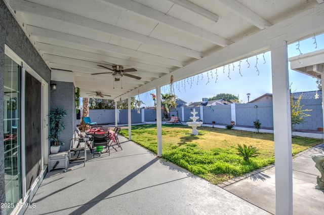 8021 W CHARTER OAK Road, Peoria, AZ 85381