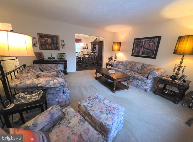 26654 FOREST HALL DR, Mechanicsville, MD 20659