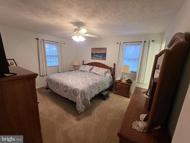 26654 FOREST HALL DR, Mechanicsville, MD 20659