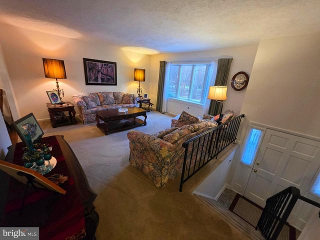 26654 FOREST HALL DR, Mechanicsville, MD 20659