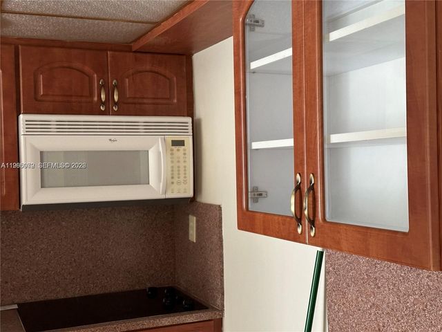 17570 Atlantic Blvd 407, Sunny Isles Beach, FL 33160