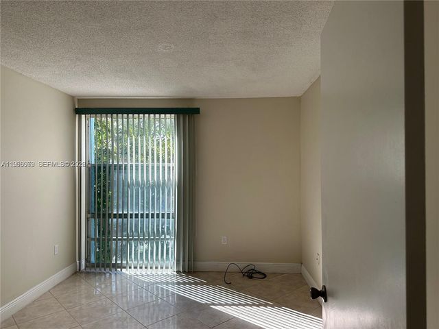 17570 Atlantic Blvd 407, Sunny Isles Beach, FL 33160