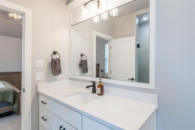 1514 Pineridge Circle, Piedmont, OK 73078