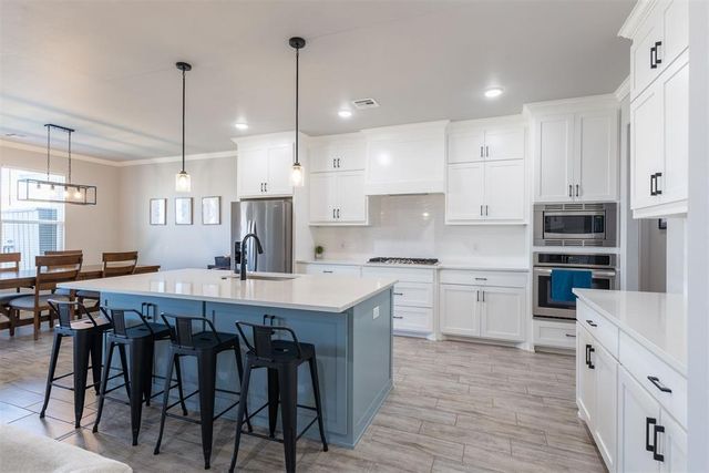 1514 Pineridge Circle, Piedmont, OK 73078