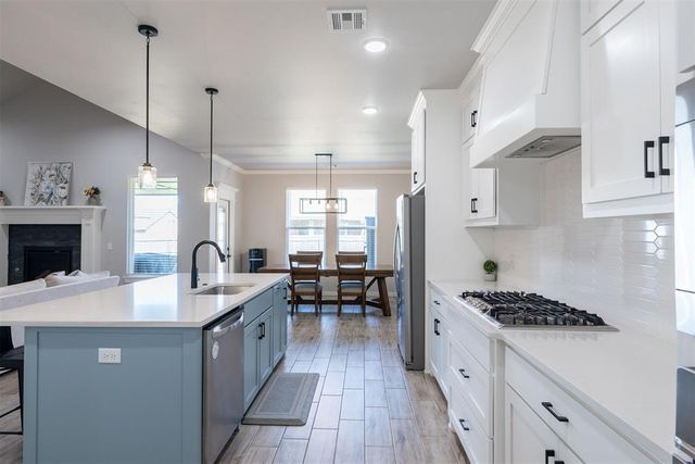 1514 Pineridge Circle, Piedmont, OK 73078