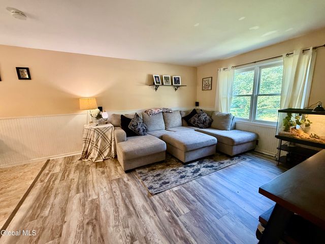 4 Joseph Court, Queensbury, NY 12804