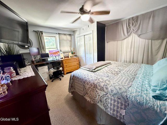 4 Joseph Court, Queensbury, NY 12804