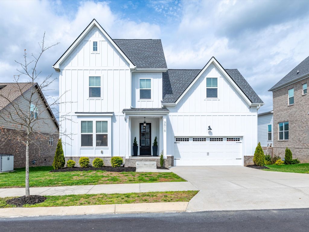 3010 Shandor St, Spring Hill, TN 37174