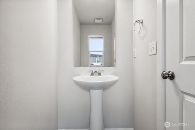 16577 Ireland Avenue SE, Yelm, WA 98597