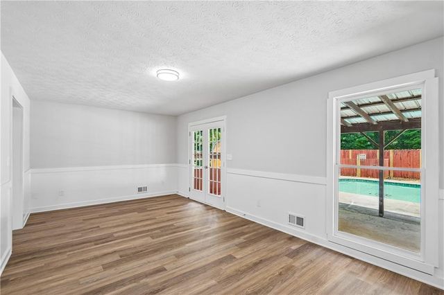 221 Mills Creek Path, Hiram, GA 30141