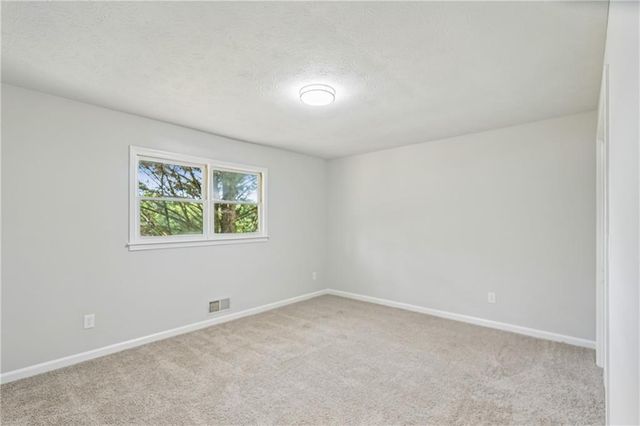 221 Mills Creek Path, Hiram, GA 30141
