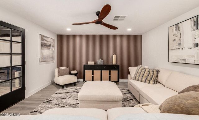 3774 E EVANS Drive, Phoenix, AZ 85032