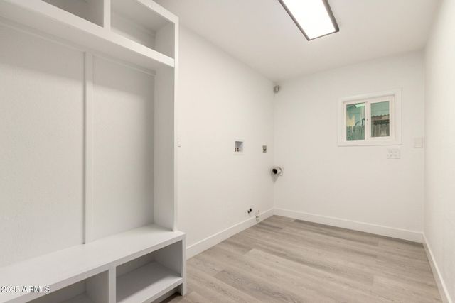 3774 E EVANS Drive, Phoenix, AZ 85032