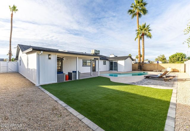 3774 E EVANS Drive, Phoenix, AZ 85032