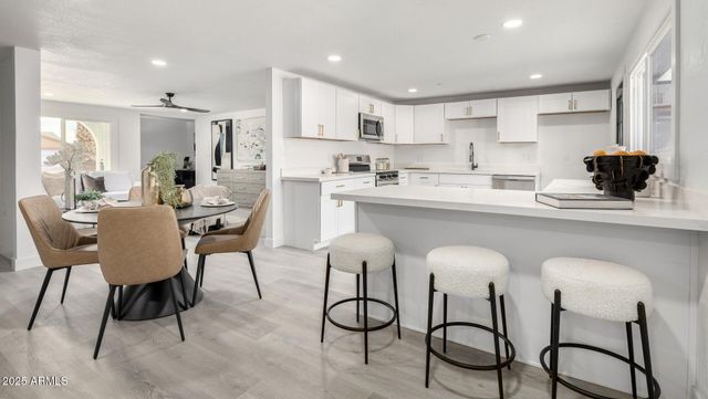 3774 E EVANS Drive, Phoenix, AZ 85032