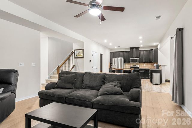 3536 Canyon Live Oak Court, Gastonia, NC 28056