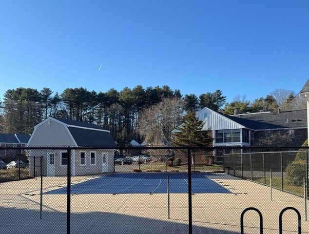 39 Christopher Dr G, Stoughton, MA 02072