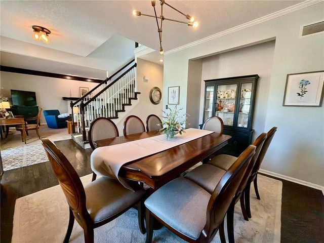 1403 NE 94th Court, Kansas City, MO 64155
