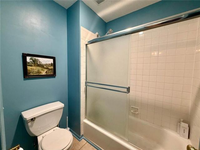 1403 NE 94th Court, Kansas City, MO 64155