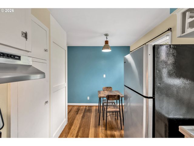 1411 N ALBERTA St 1, Portland, OR 97217