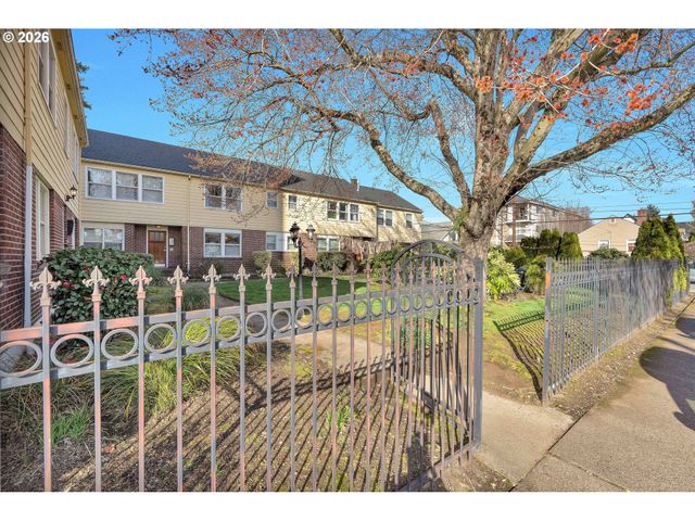 1411 N ALBERTA St 1, Portland, OR 97217