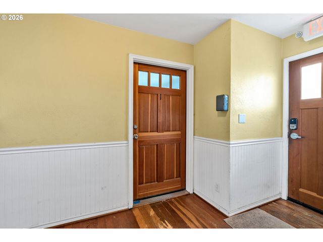 1411 N ALBERTA St 1, Portland, OR 97217