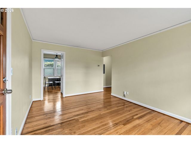 1411 N ALBERTA St 1, Portland, OR 97217