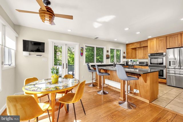 4215 OAKRIDGE, Chevy Chase, MD 20815