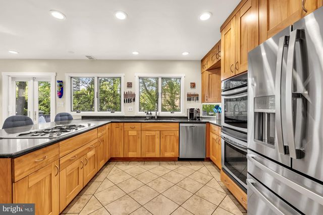 4215 OAKRIDGE, Chevy Chase, MD 20815