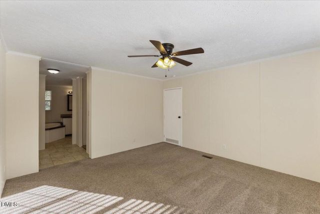 922 Humminfbird Road, Four Oaks, NC 27524