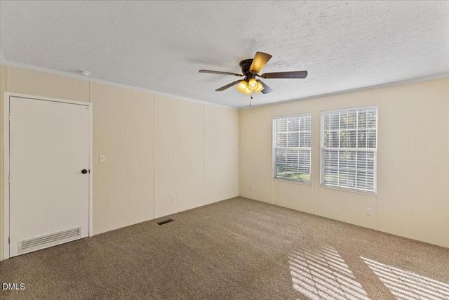 922 Humminfbird Road, Four Oaks, NC 27524