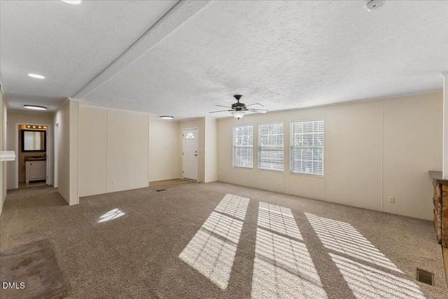 922 Humminfbird Road, Four Oaks, NC 27524