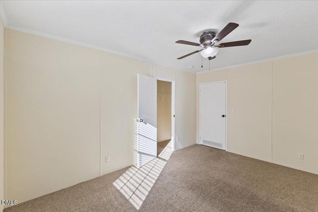 922 Humminfbird Road, Four Oaks, NC 27524