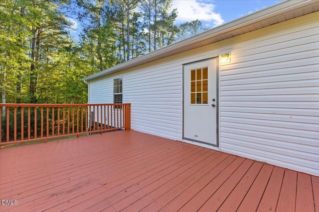 922 Humminfbird Road, Four Oaks, NC 27524