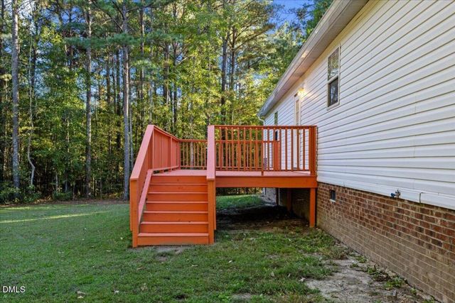 922 Humminfbird Road, Four Oaks, NC 27524