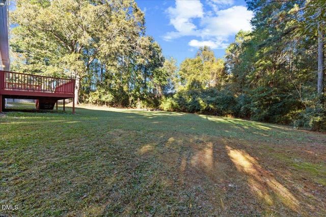 922 Humminfbird Road, Four Oaks, NC 27524