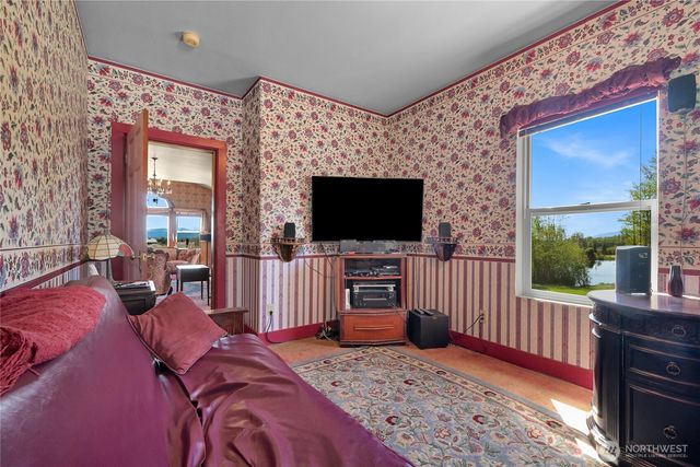 3496 Walltine Road, Ferndale, WA 98248