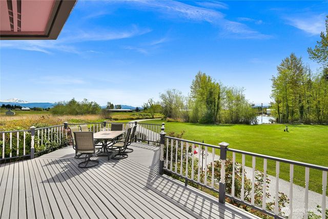 3496 Walltine Road, Ferndale, WA 98248