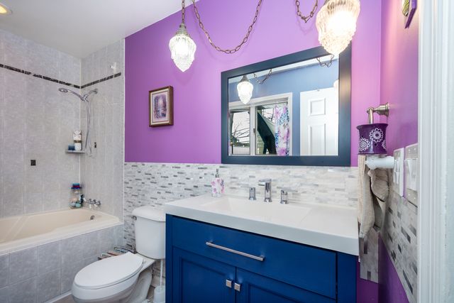 25172 W Columbia Bay Drive, Lake Villa, IL 60046