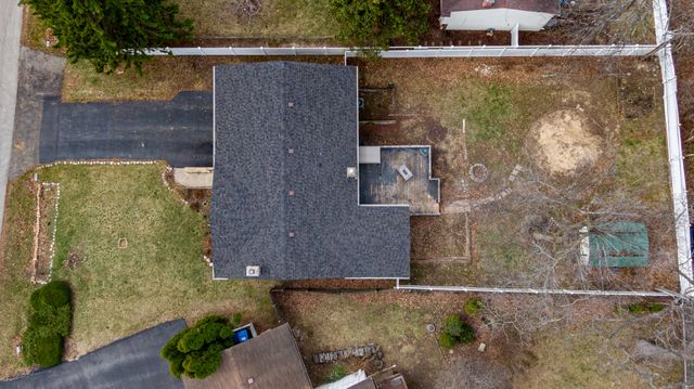 25172 W Columbia Bay Drive, Lake Villa, IL 60046