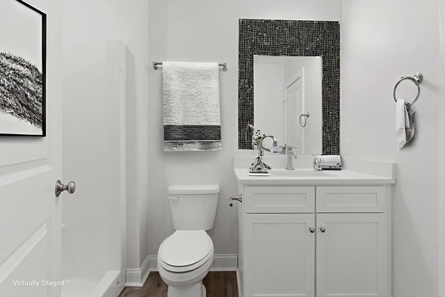 19-25 Essex 202, Haverhill, MA 01830